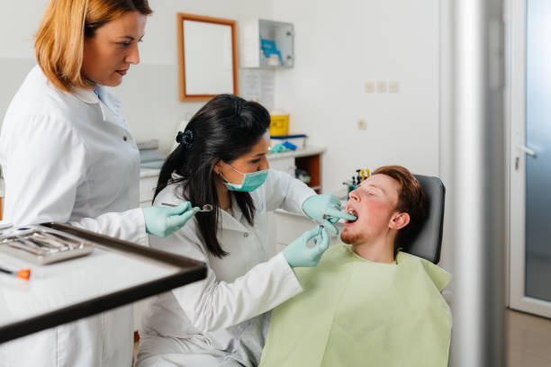 Best Emergency Dentist for Knocked-Out Tooth in Tanglewilde, WA